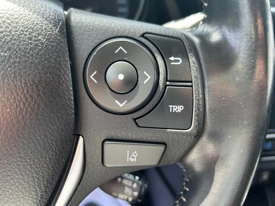 Toyota Auris II Touring Sports