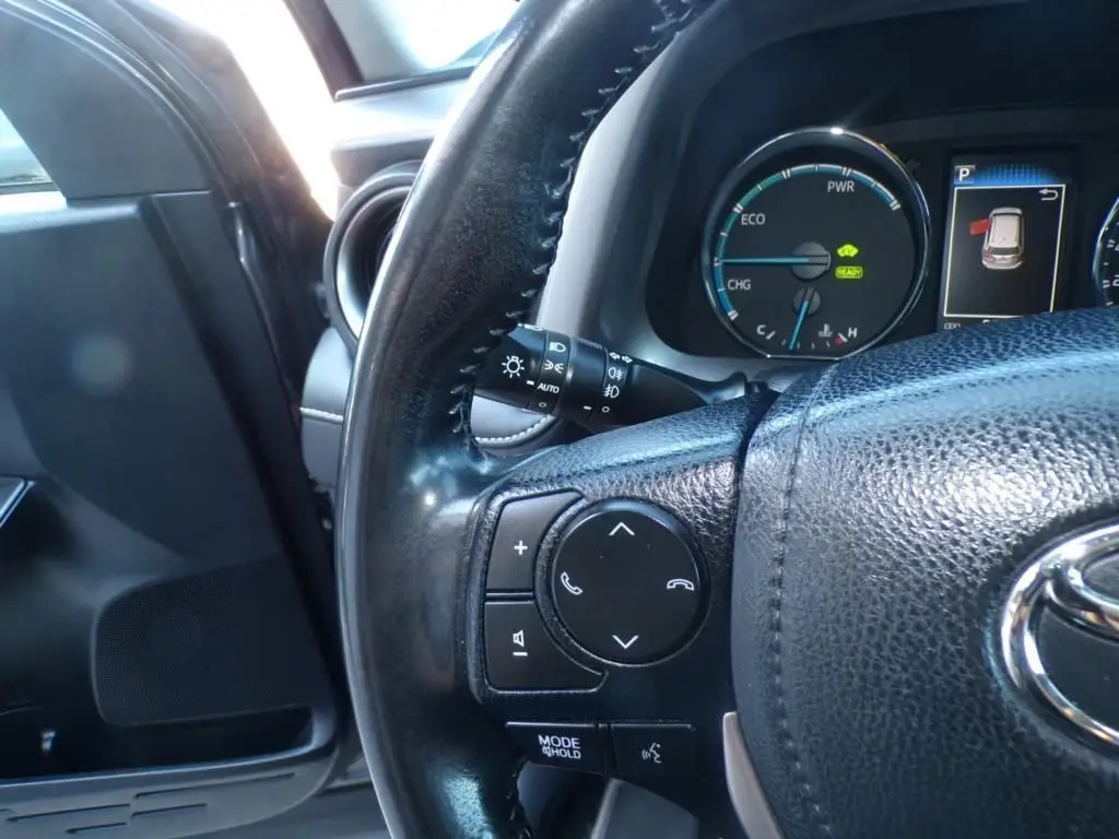 TOYOTA RAV 4 IV